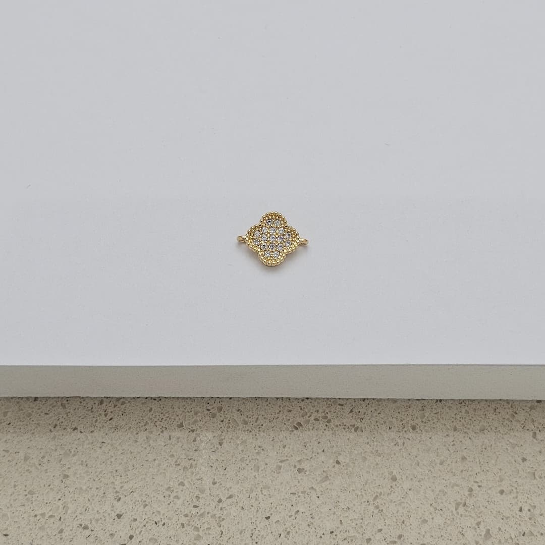 HERRAJE TREBOL 9MM MICROCIRCON